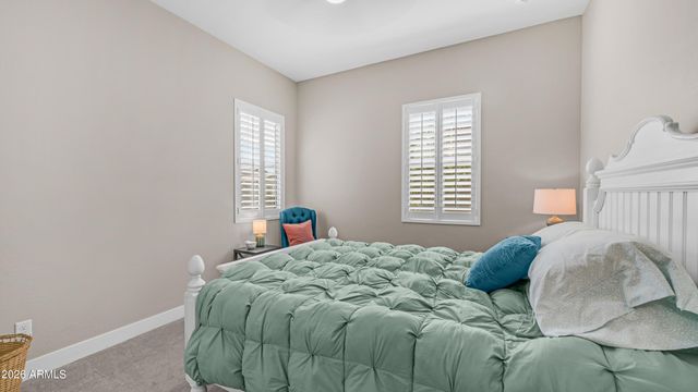 14036 W DESERT FLOWER Drive, Goodyear, AZ 85395