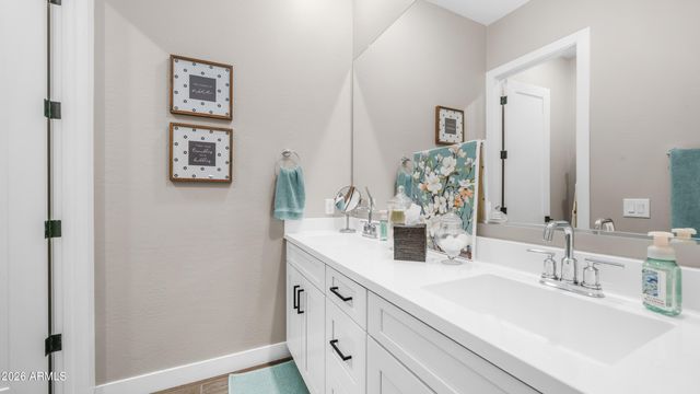 14036 W DESERT FLOWER Drive, Goodyear, AZ 85395