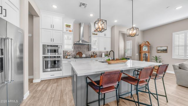 14036 W DESERT FLOWER Drive, Goodyear, AZ 85395