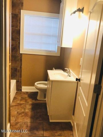 4825 Sheridan Drive, Jackson, MS 39206
