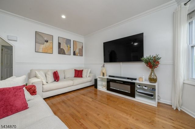 829 S 13Th St, Newark City, NJ 07108