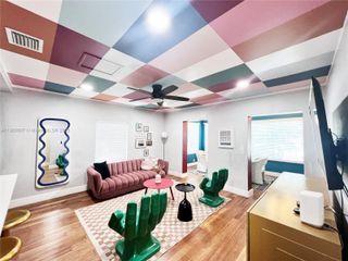 324 NW 52nd St, Miami, FL 33127