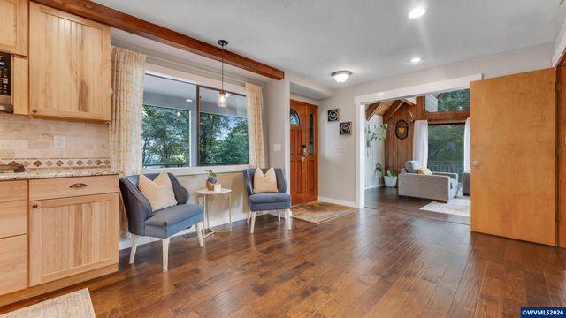 7925 Zion Ct SE, Turner, OR 97392