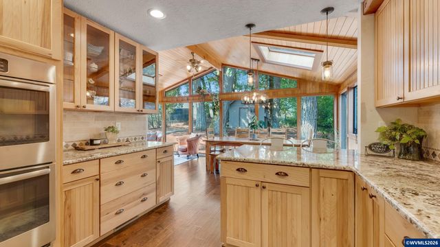 7925 Zion Ct SE, Turner, OR 97392