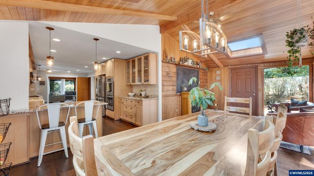 7925 Zion Ct SE, Turner, OR 97392