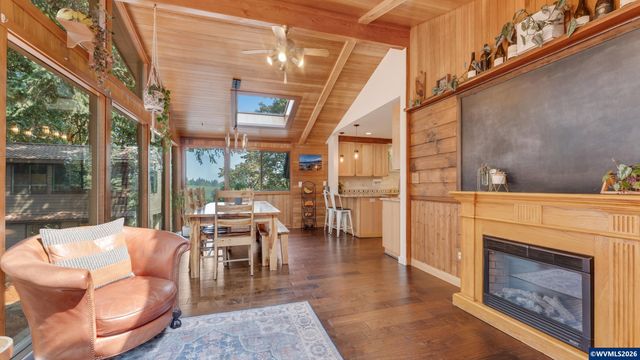 7925 Zion Ct SE, Turner, OR 97392