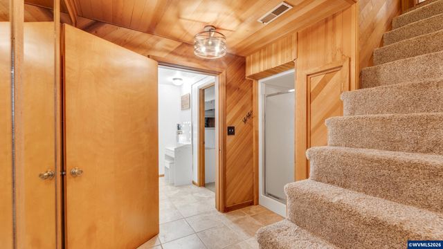 7925 Zion Ct SE, Turner, OR 97392