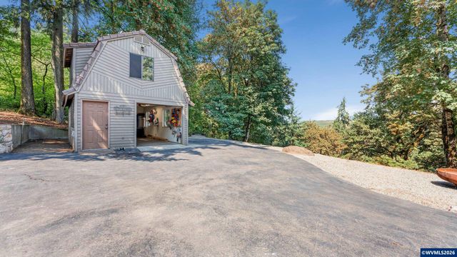 7925 Zion Ct SE, Turner, OR 97392
