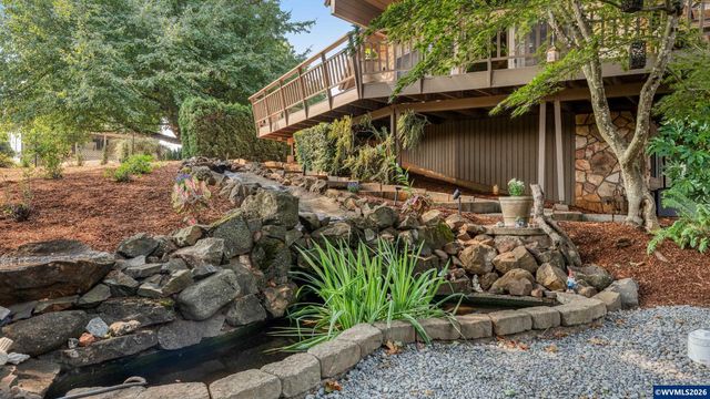7925 Zion Ct SE, Turner, OR 97392