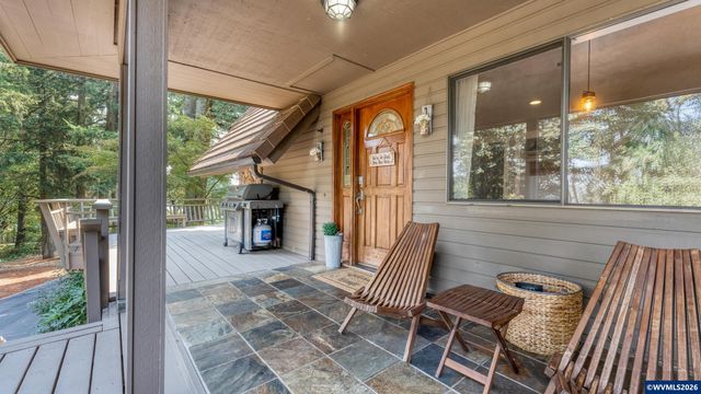 7925 Zion Ct SE, Turner, OR 97392