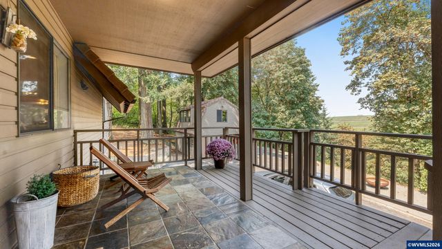 7925 Zion Ct SE, Turner, OR 97392