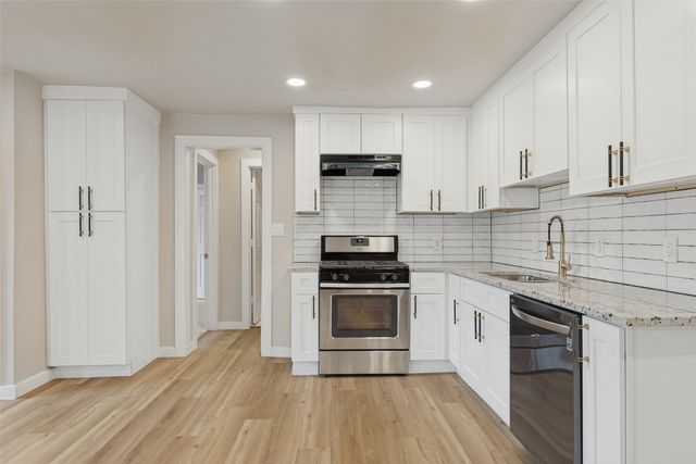 1239 Lonsdale Avenue, Dallas, TX 75217