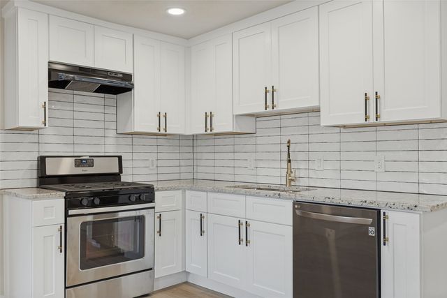 1239 Lonsdale Avenue, Dallas, TX 75217