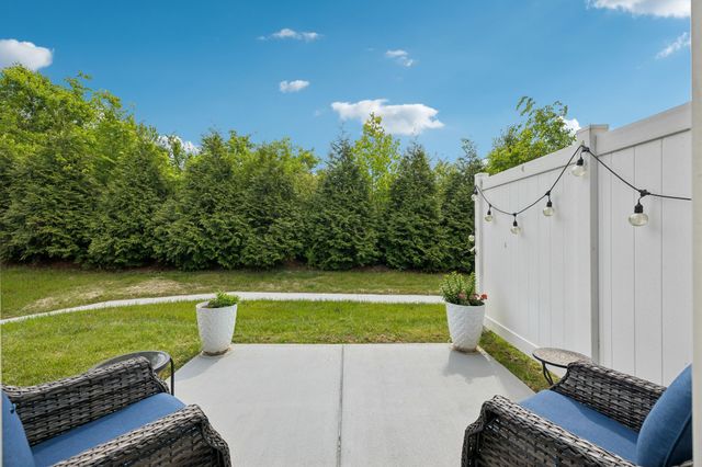 110 Brighton Ln, Lebanon, TN 37090