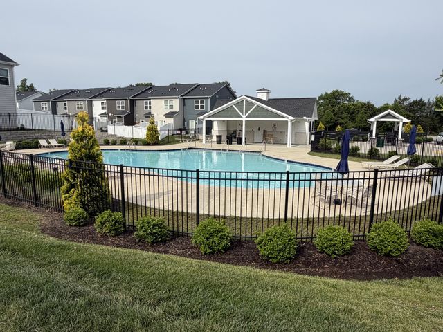 110 Brighton Ln, Lebanon, TN 37090