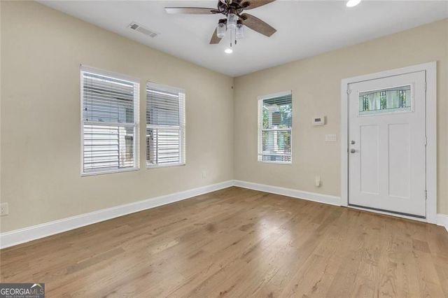998 Mayson Turner Road NW, Atlanta, GA 30314