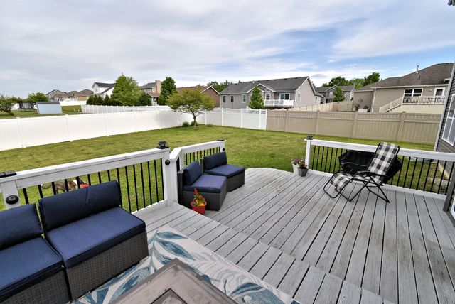 2521 Ashley Avenue, Schererville, IN 46375