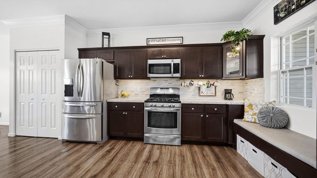 2521 Ashley Avenue, Schererville, IN 46375
