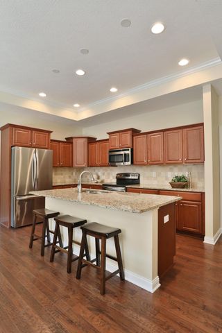5016 Foxtail Drive, 37, Hilliard, OH 43026