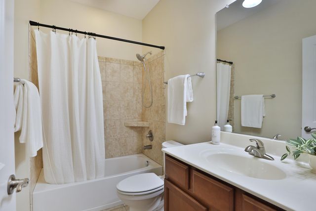 5016 Foxtail Drive, 37, Hilliard, OH 43026