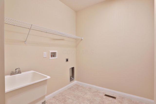 5016 Foxtail Drive, 37, Hilliard, OH 43026