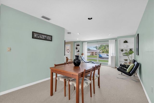 11566 PINE STREET, Seminole, FL 33772