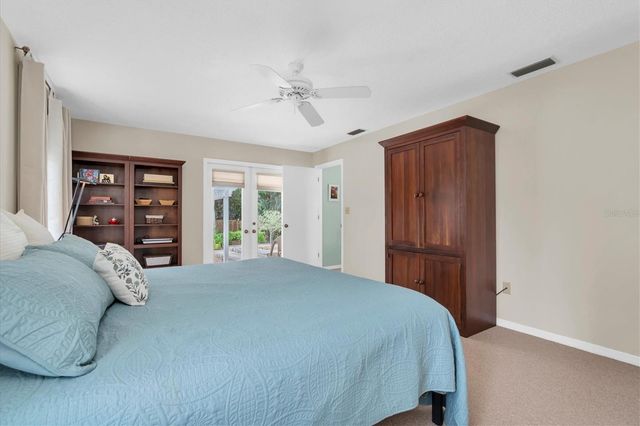 11566 PINE STREET, Seminole, FL 33772