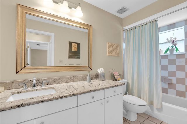 11566 PINE STREET, Seminole, FL 33772