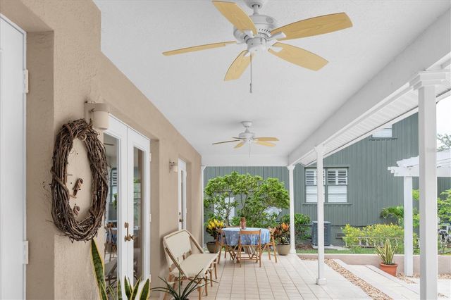 11566 PINE STREET, Seminole, FL 33772
