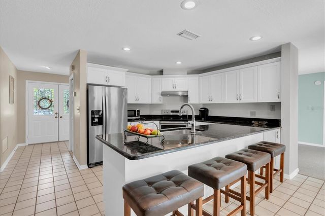 11566 PINE STREET, Seminole, FL 33772