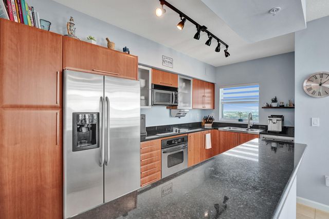 600 W Las Olas Boulevard 1803s, Fort Lauderdale, FL 33312