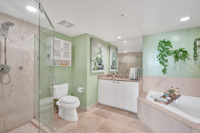 600 W Las Olas Boulevard 1803s, Fort Lauderdale, FL 33312