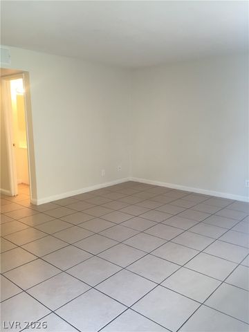 7030 BURCOT Avenue C105, Las Vegas, NV 89156