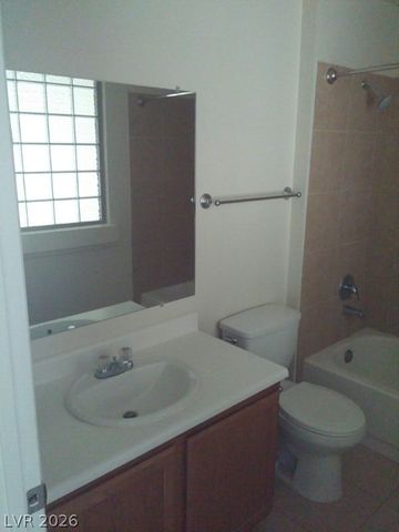 7030 BURCOT Avenue C105, Las Vegas, NV 89156