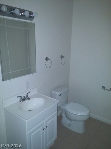 7030 BURCOT Avenue C105, Las Vegas, NV 89156