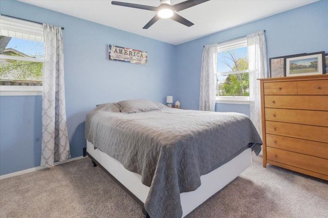 12450 39th AVENUE, Pleasant Prairie, WI 53158