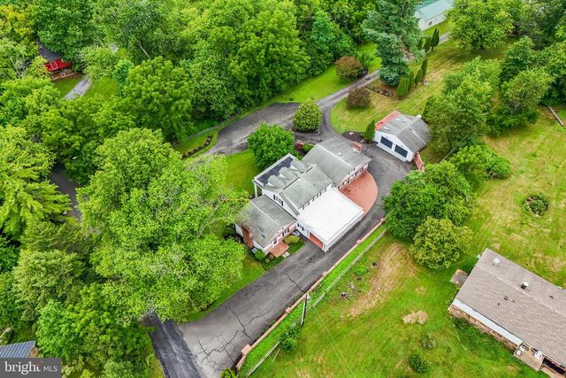 18189 SANDS RD, Purcellville, VA 20132