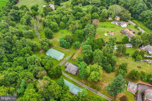18189 SANDS RD, Purcellville, VA 20132