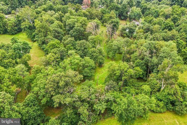 18189 SANDS RD, Purcellville, VA 20132