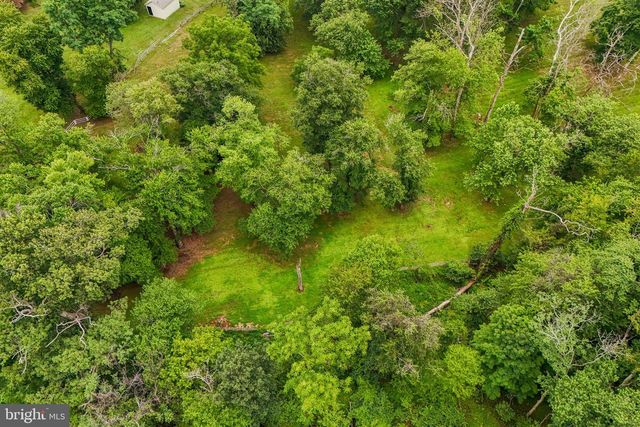 18189 SANDS RD, Purcellville, VA 20132