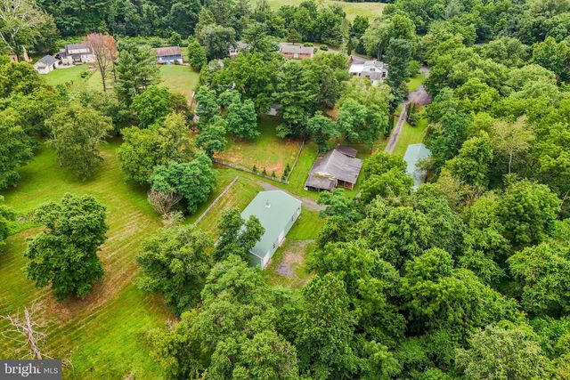 18189 SANDS RD, Purcellville, VA 20132