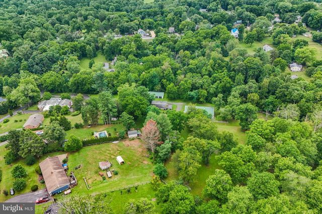 18189 SANDS RD, Purcellville, VA 20132