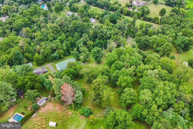 18189 SANDS RD, Purcellville, VA 20132