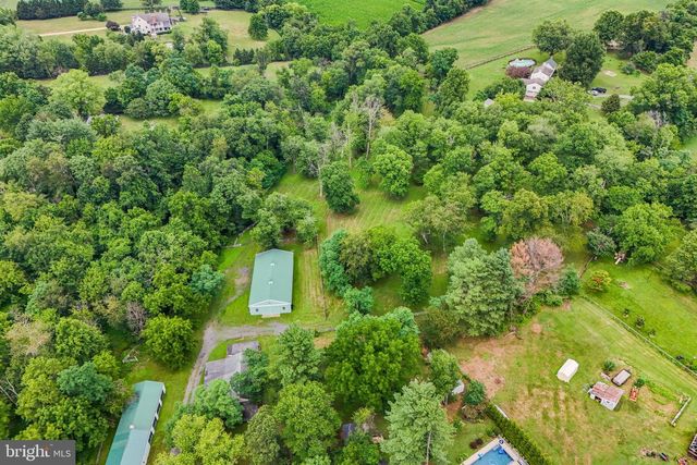 18189 SANDS RD, Purcellville, VA 20132