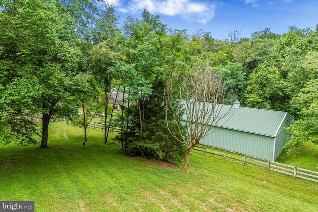 18189 SANDS RD, Purcellville, VA 20132