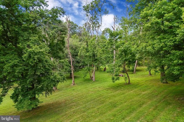 18189 SANDS RD, Purcellville, VA 20132