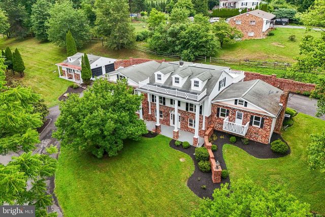 18189 SANDS RD, Purcellville, VA 20132