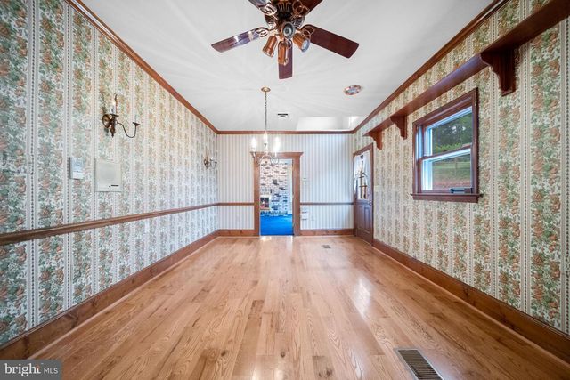18189 SANDS RD, Purcellville, VA 20132