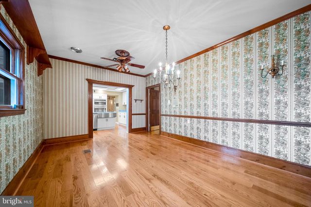 18189 SANDS RD, Purcellville, VA 20132