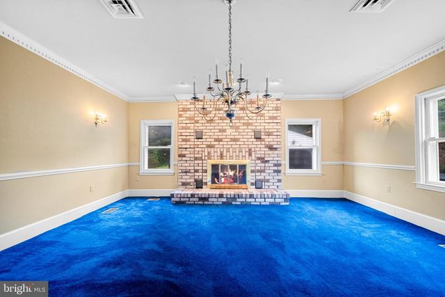 18189 SANDS RD, Purcellville, VA 20132